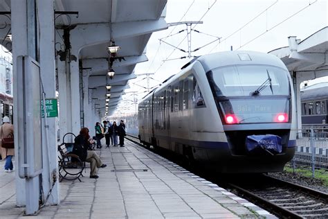 tren carei oradea|Mersul trenurilor Carei